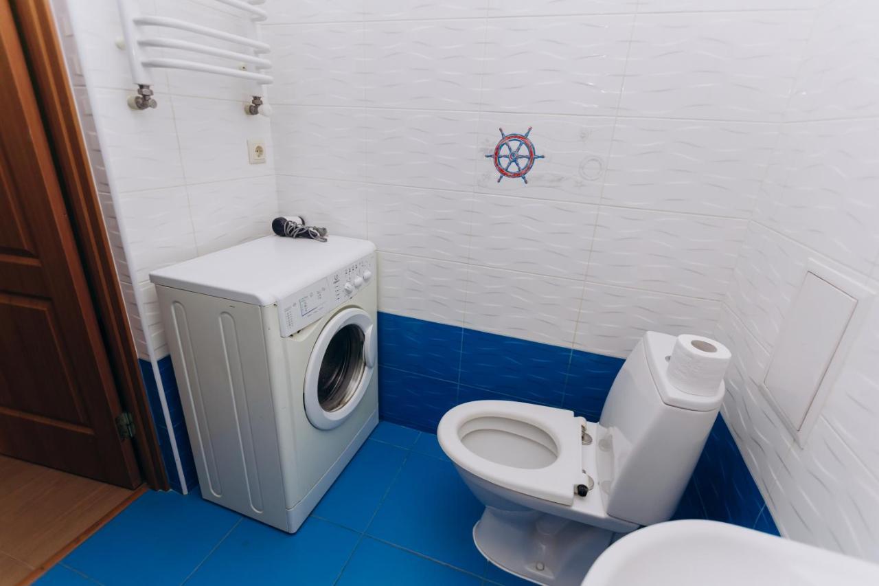 Затишні Apartments Біля Жд Вокзалу อิวาโน-ฟรานกิฟสเก ภายนอก รูปภาพ